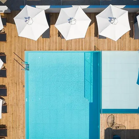 Meni & 4* İstanköy