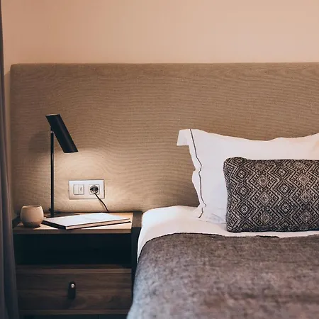Otel Meni &