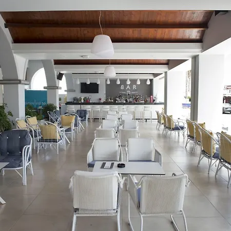 Meni & Otel 4*