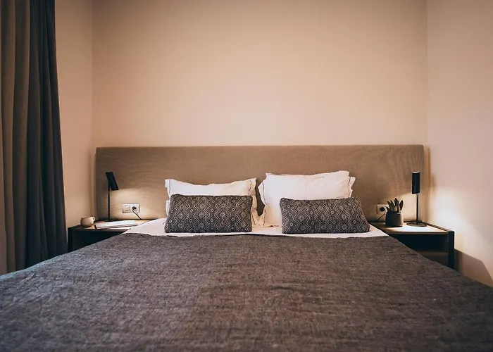 Meni & Hotel 4*