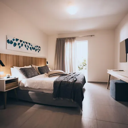Meni & Hotel