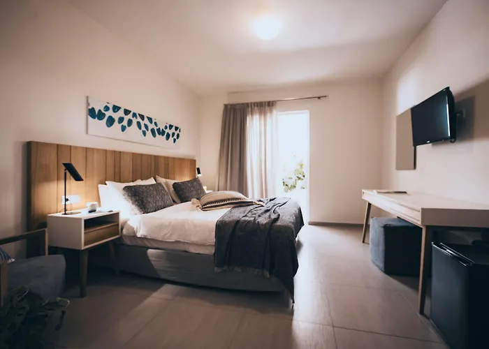 Meni & Hotel